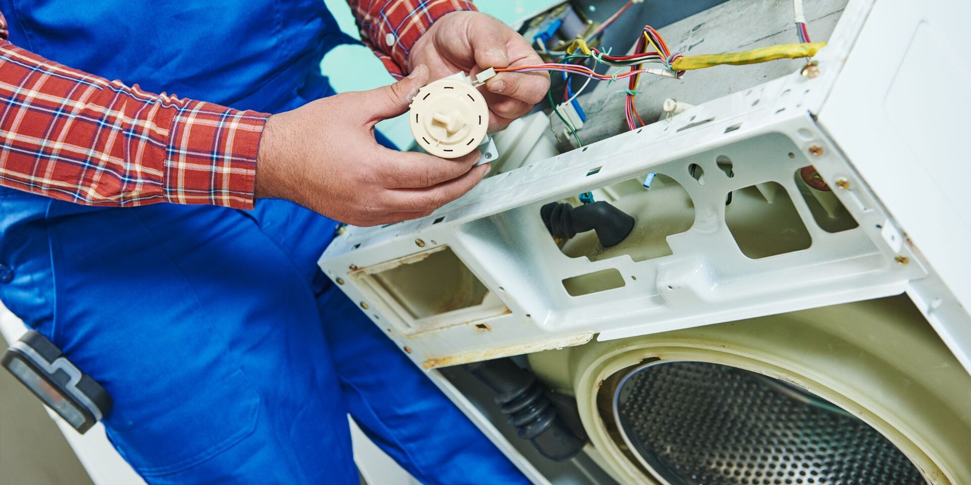 Recambios habituales de lavadoras AEG: guía completa para identificar y sustituir piezas clave